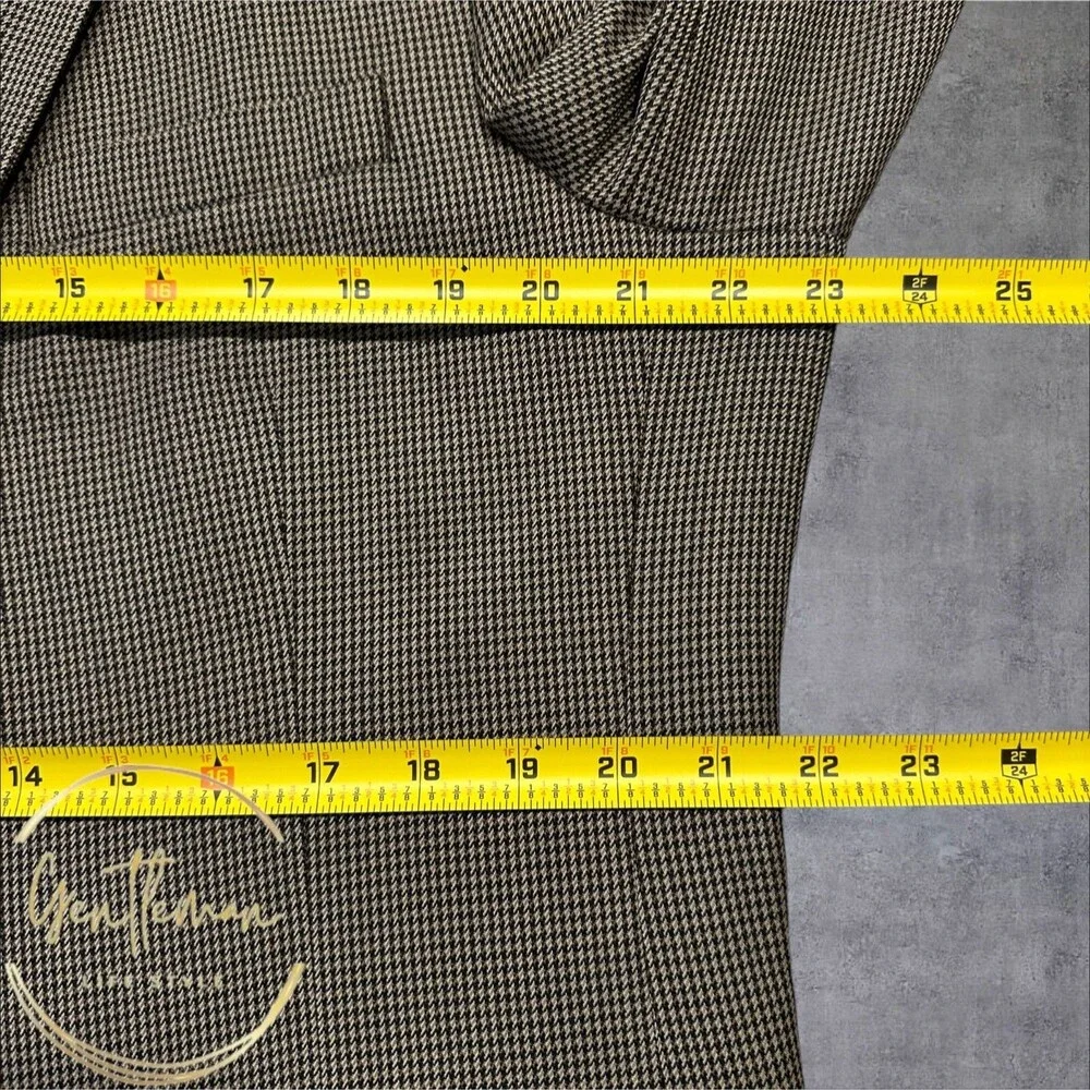 JOS A BANK Men's Blazer Sport Coat 2-Button Suit Jacket 44L Brown/Tan Wool